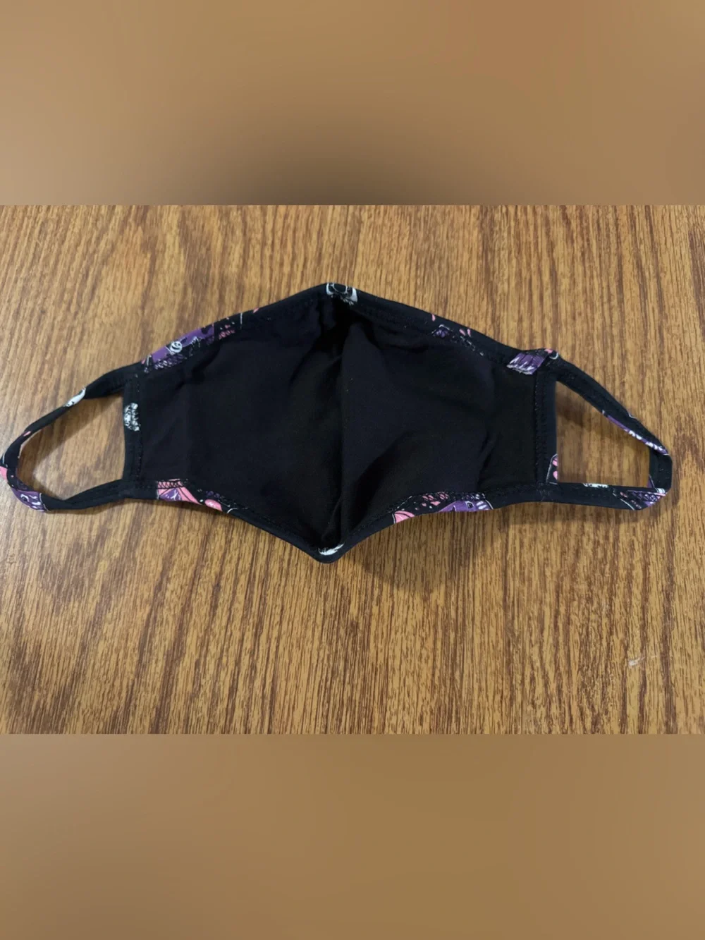 Hot Topic Spooky Milk Print Face Mask
